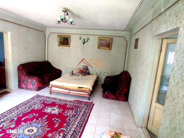 Casă cu 4 camere în Schela