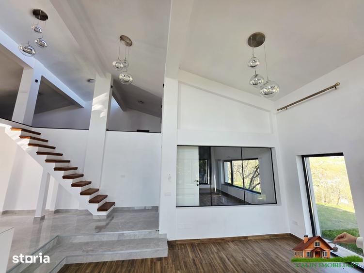 Casă cu 4 camere cu Teren 1500 Mp în Ciurea