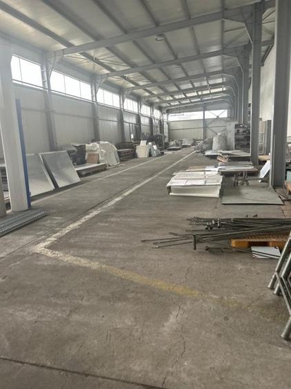 Spațiu industrial, de 750 mp, în Central