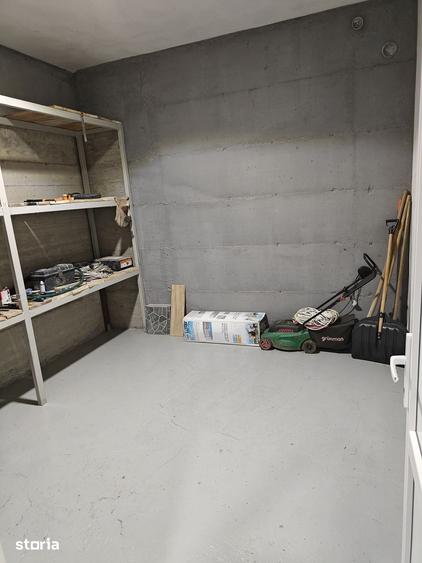 Casă cu 4 camere cu Teren 1027 Mp în Miroslava