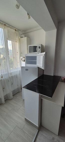 Garsonieră decomandată în Astra