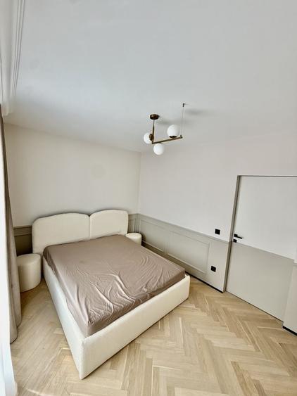 Apartament cu 2 camere decomandat în Ștrandului