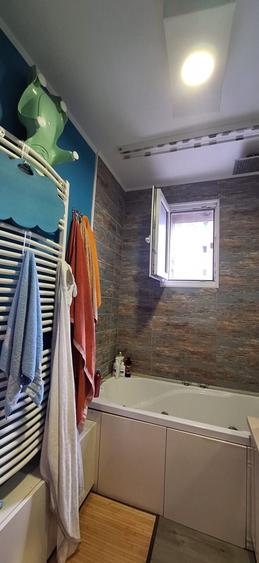 Apartament cu 2 camere semidecomandat în Titan