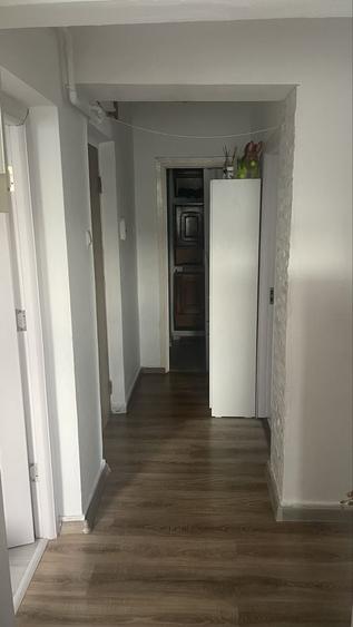Inchiriez apartament cu 3 camere in Valea rosie - 8