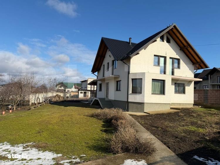Casă cu 4 camere în Sfântu Ilie