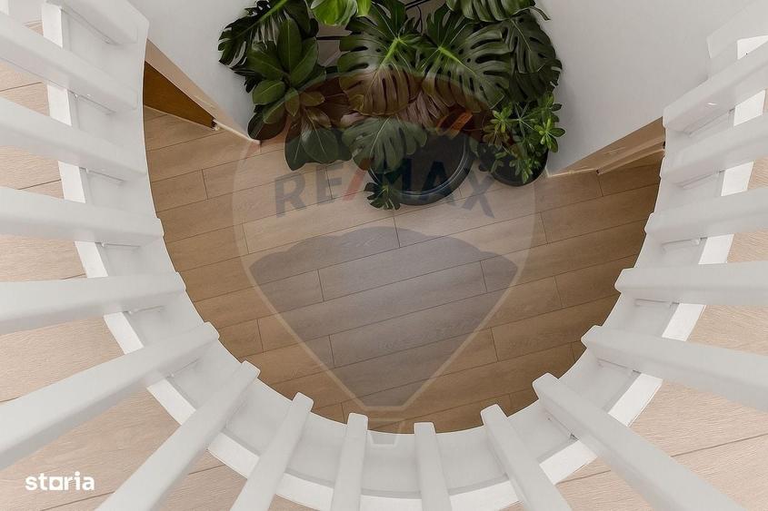Casă cu 4 camere în Central