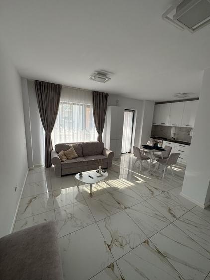 Apartament cu 2 camere decomandat în Giroc