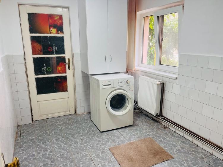 Casă individuală cu 3 camere cu Canalizare în Brestei