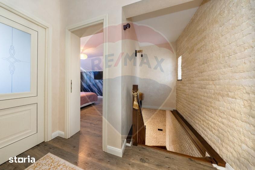 Casă cu 3 camere cu Teren 250 Mp în Bunloc