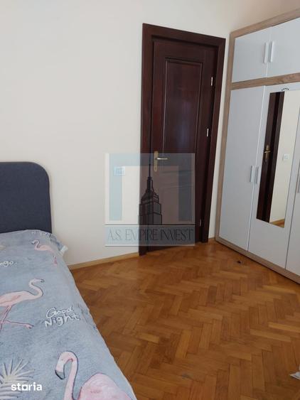 Apartament cu 4 camere în Centrul Istoric