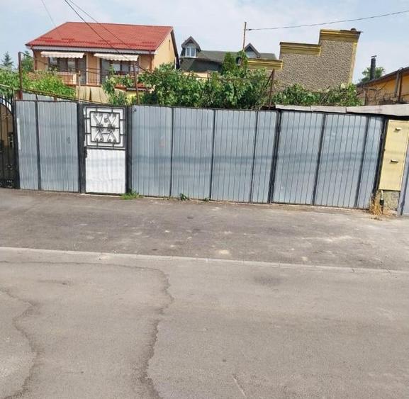 Teren intravilan de 180 mp, în Central