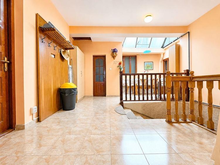 4 camere, suprafata generoasa, etajul 1, zona Bucovinei - 4