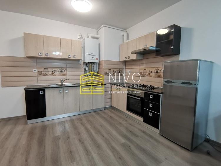 Apartament cu 3 camere decomandat, mobilat în Tudor