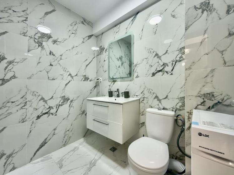 Apartament cu 2 camere decomandat în Tomis Plus