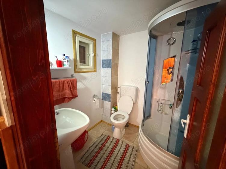 Casă cu Teren 270 Mp în Bubești