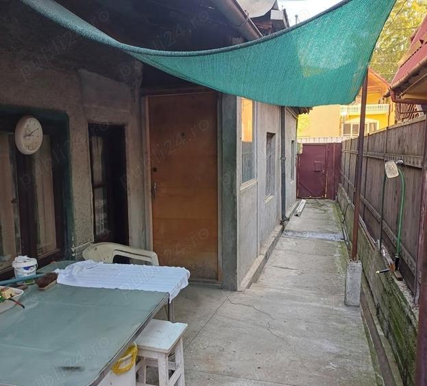 Casă individuală cu 3 camere cu Canalizare în Mihai Bravu