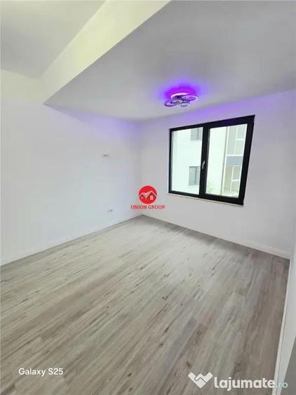 Apartament cu 3 camere decomandat în Mamaia
