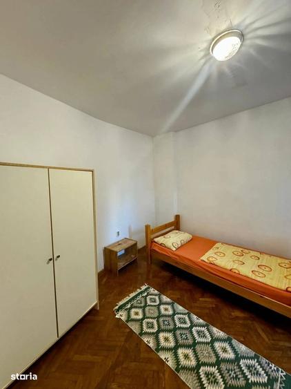Casă cu 4 camere în Armeneasca