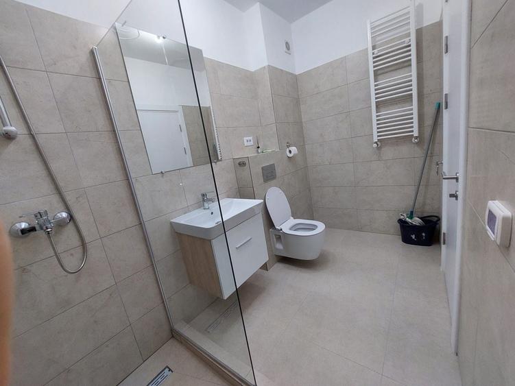 Apartament cu 2 camere decomandat în Militari
