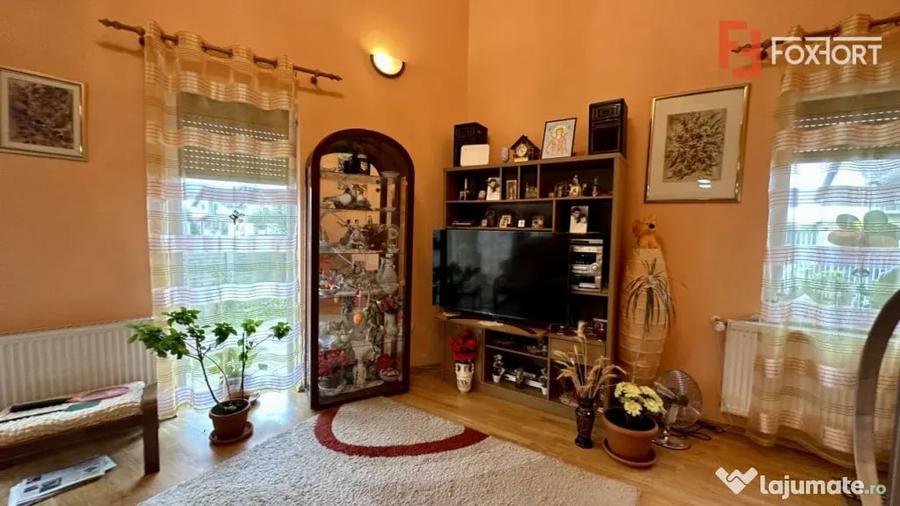 Casă cu 5 camere cu Teren 1000 Mp în Șag