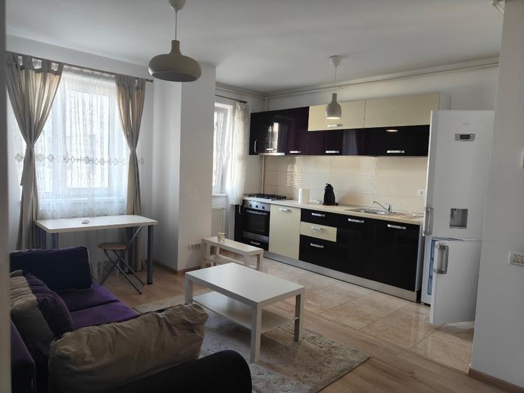 Apartament cu 2 camere decomandat în Grozăvești