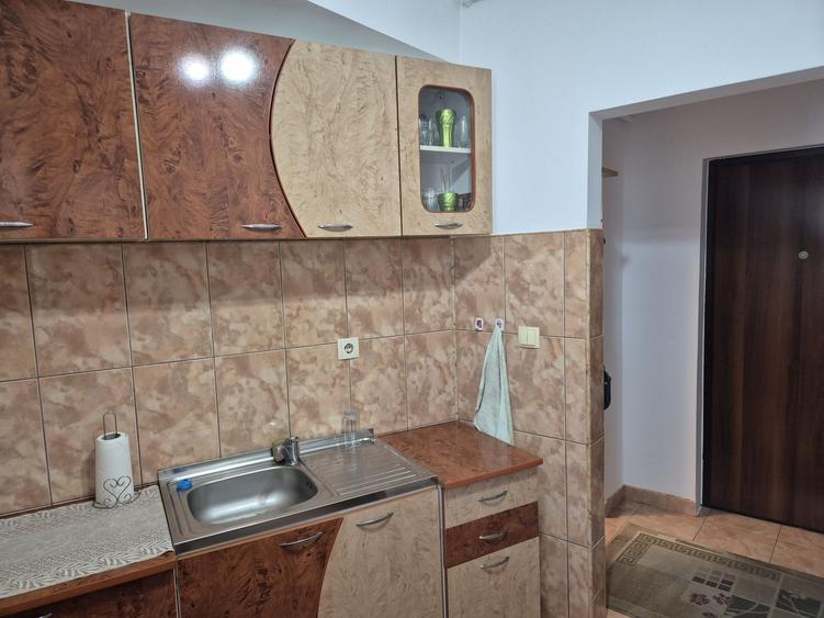 Garsonieră decomandată în Turnișor