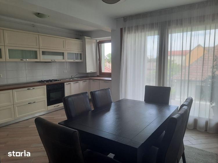 Apartament cu 3 camere decomandat în Calea Dumbrăvii