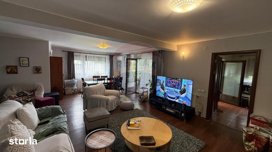 Casă cu 5 camere cu Teren 1000 Mp în Ciușlea