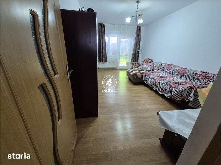 Apartament cu 3 camere decomandat în Dacia