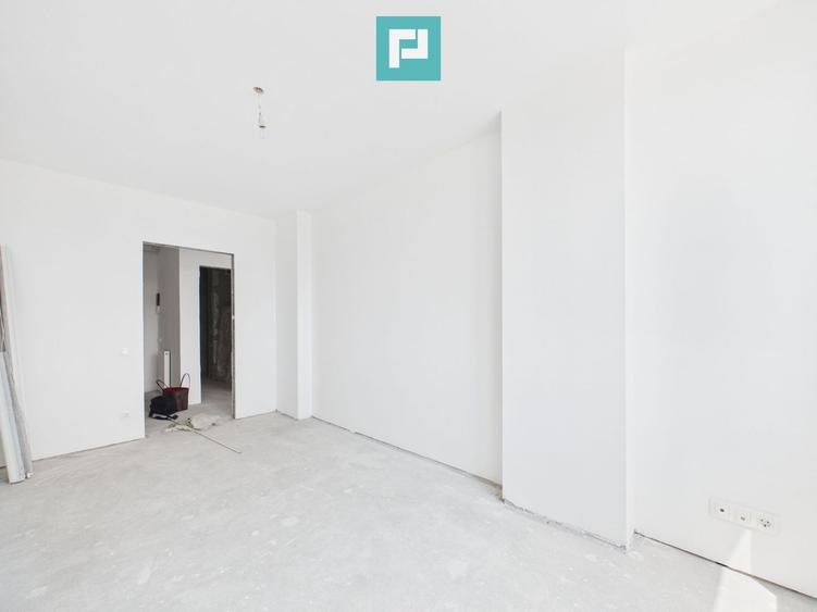 Apartament cu 4 camere în Banu Mărăcine