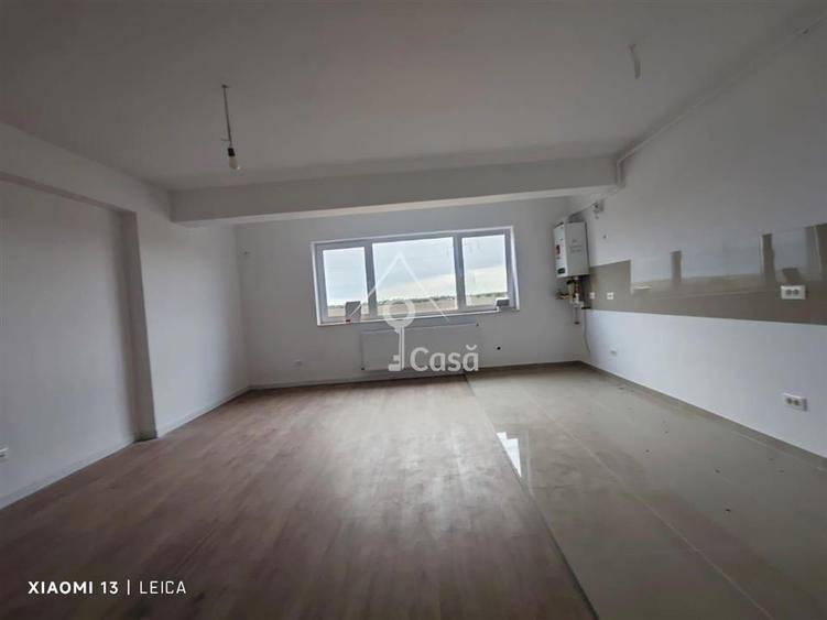 Apartament cu 3 camere decomandat în Berceni