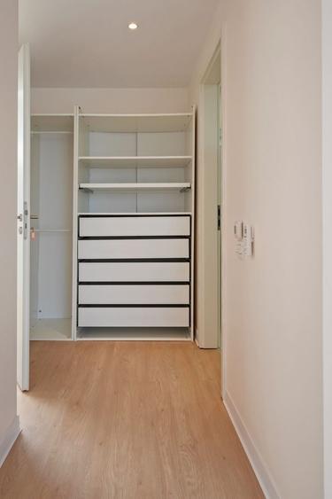Apartament cu 3 camere decomandat, mobilat în Universitate