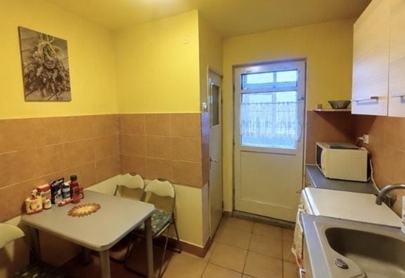 Apartament cu 3 camere decomandat în Aradul Nou