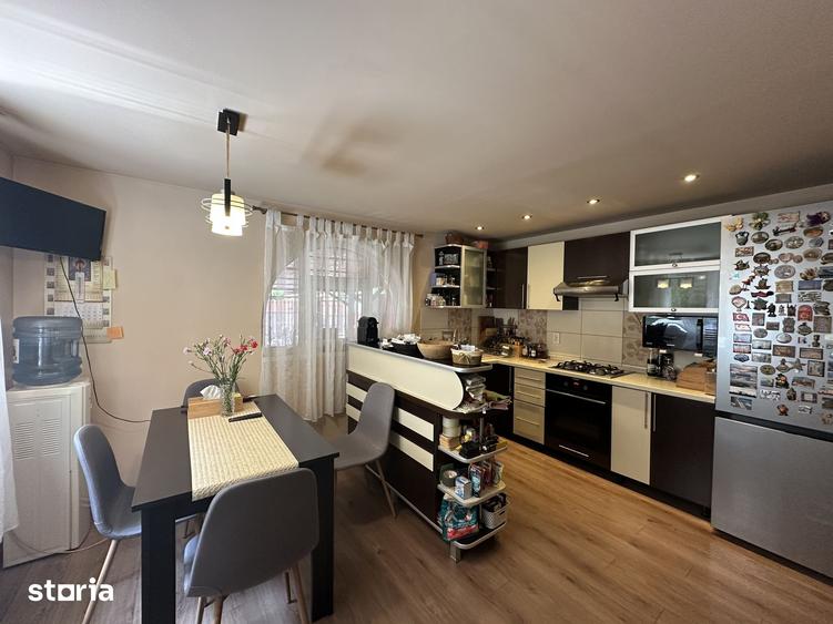 Casă cu 3 camere cu Teren 484 Mp în Cantacuzino