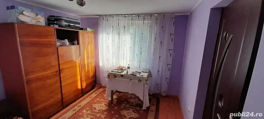 Casă cu 3 camere cu Teren 3850 Mp în Mitoc