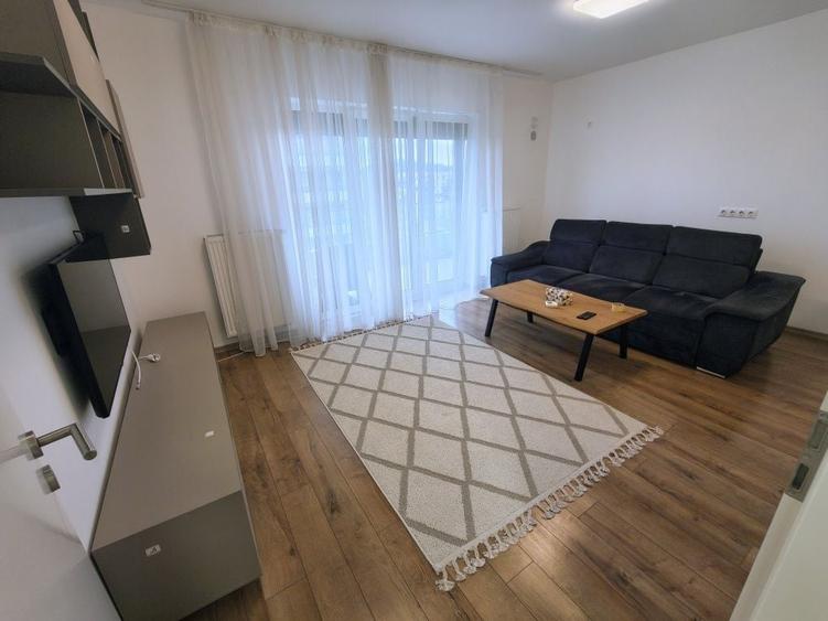 Apartament cu 2 camere decomandat în Avantgarden