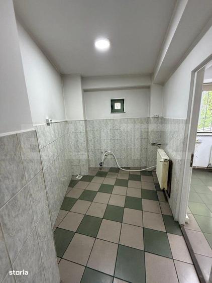 Spațiu comercial, de 685 mp, în Paltin