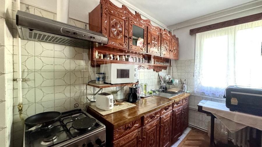Apartament cu 3 camere semidecomandat în Mănăștur