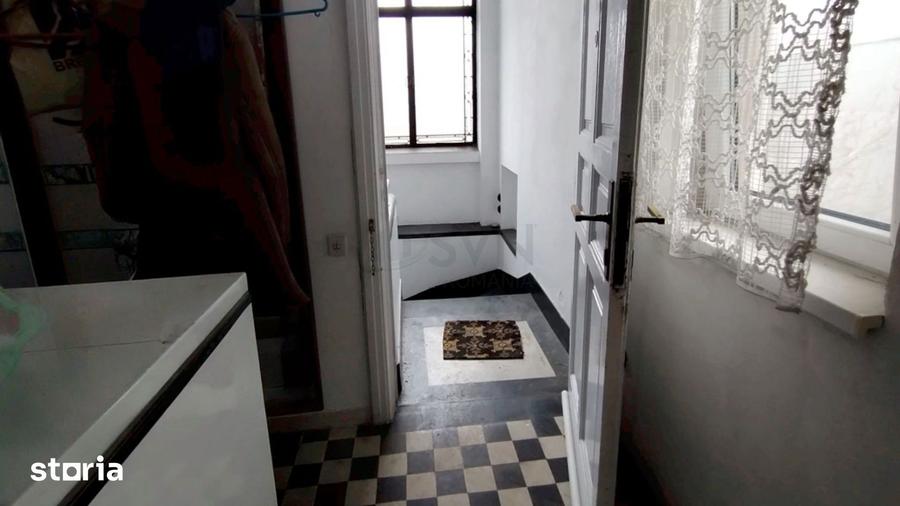 Apartament cu 5 camere în Dobroești
