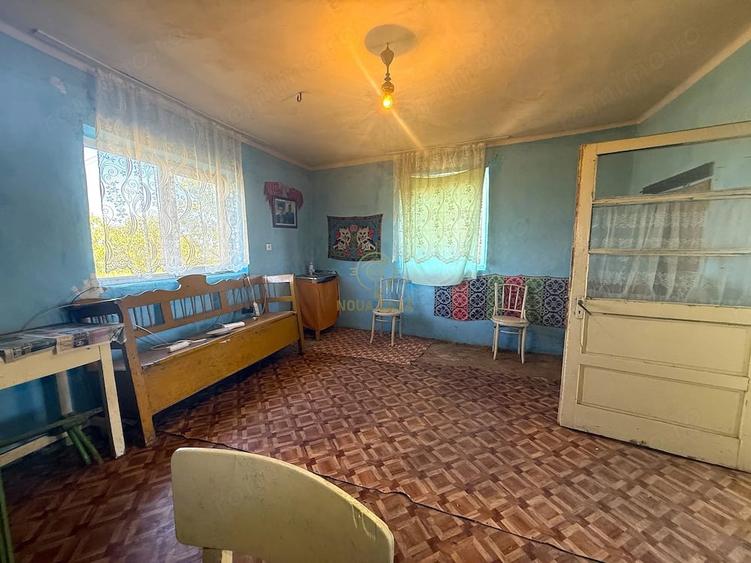 Casă cu 3 camere cu Teren 5393 Mp în Medișa