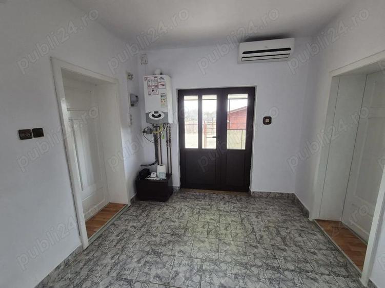 Casă cu Teren 1400 Mp în Macea