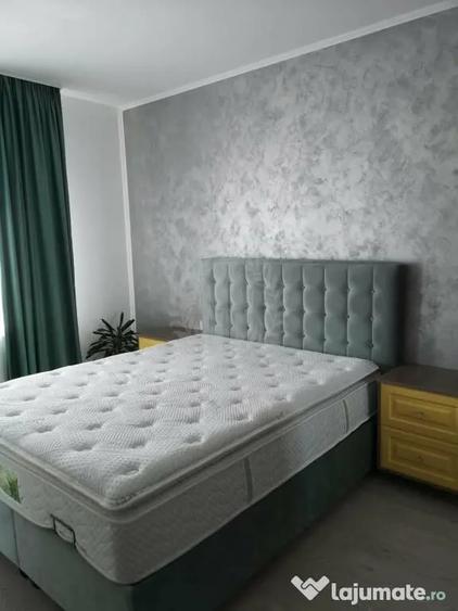 Apartament cu 3 camere decomandat în Albert