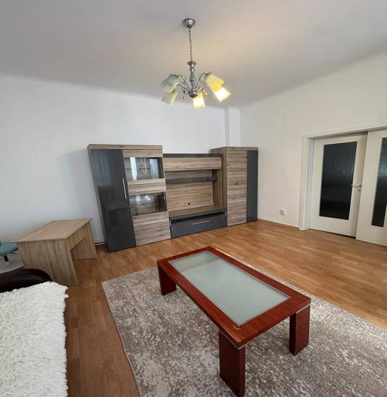 Apartament cu 2 camere decomandat în Mărăști
