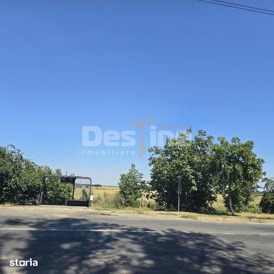 Teren de 5759 mp, în Modelu