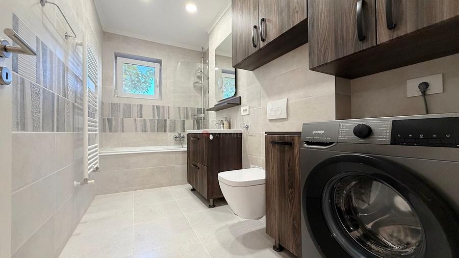 Apartament cu 2 camere decomandat, mobilat în Tractorul
