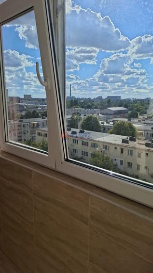 Apartament cu 2 camere decomandat în Casa de Cultură