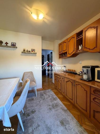 Apartament cu 3 camere în Calea Aradului