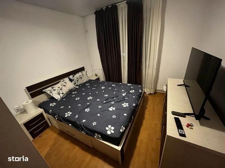 Apartament cu 3 camere în Crângași