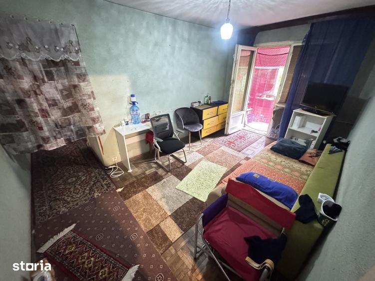 Apartament 3 camere zona Km 4 5 - 3