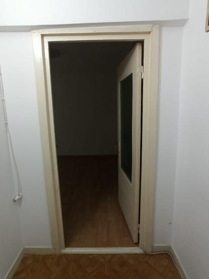 Garsonieră semidecomandată în Central